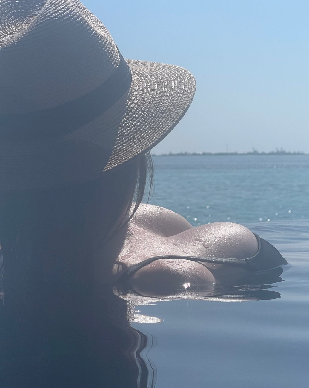 Financial Domination Image
2